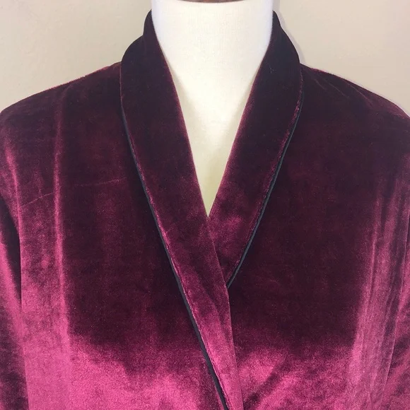 NWT Stunning! Volcom Stone Row Burgundy Soft Velvet Jacket - Size Small - Picture 4 of 16